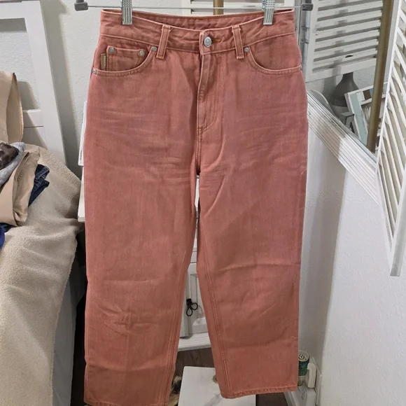🆕️ GANNI Pink Yarn-Dyed Straight Jeans - Picture 3 of 14